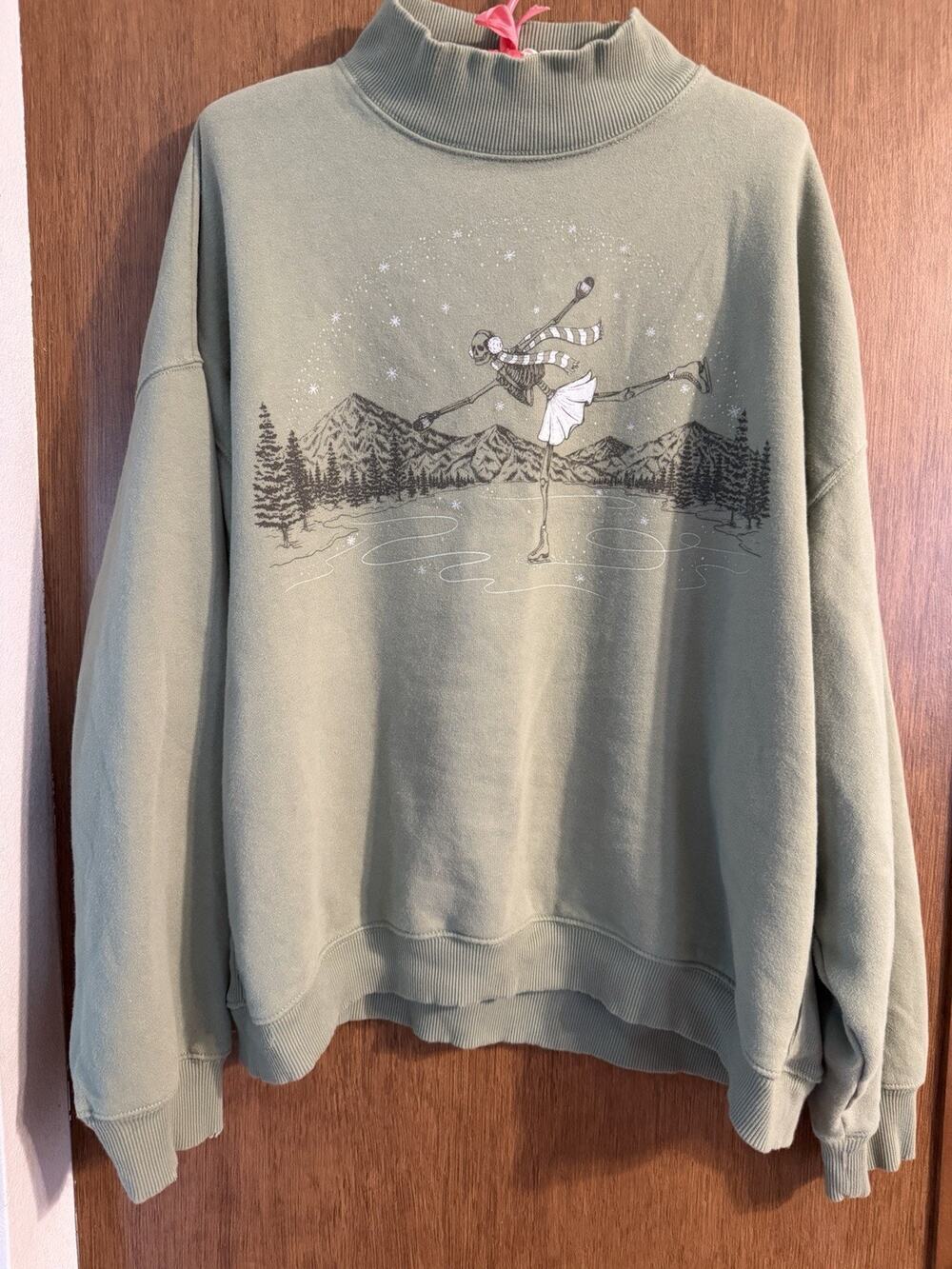 American Eagle Snow Soft Mock Neck XL Sweatshirt sage green skeleton ice skating